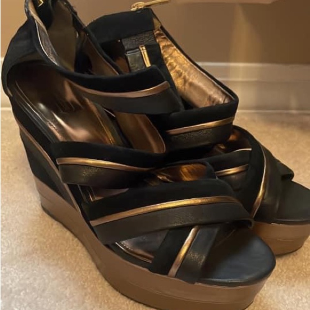 Coach Wedge Sandals size 9.5